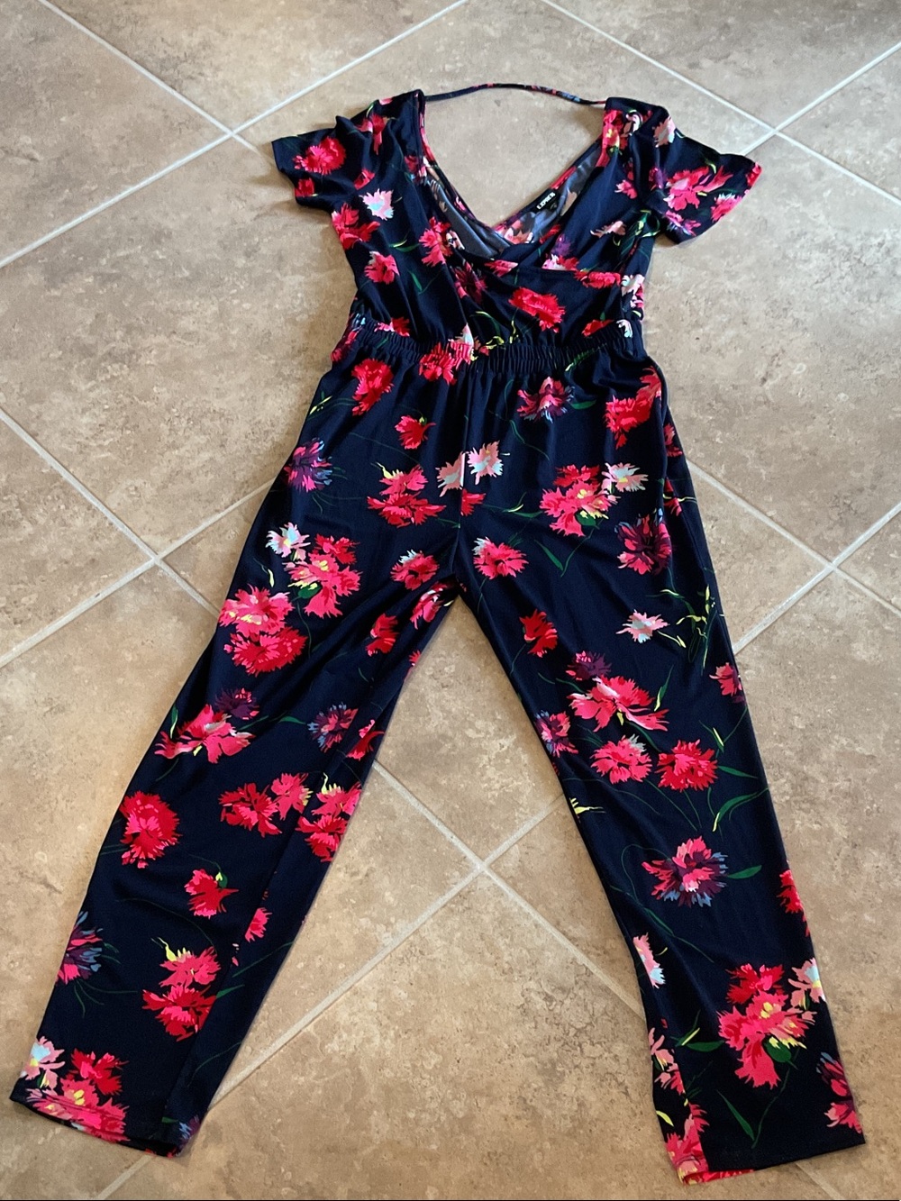 EXPRESS floral jumpsuit, size M, NWT